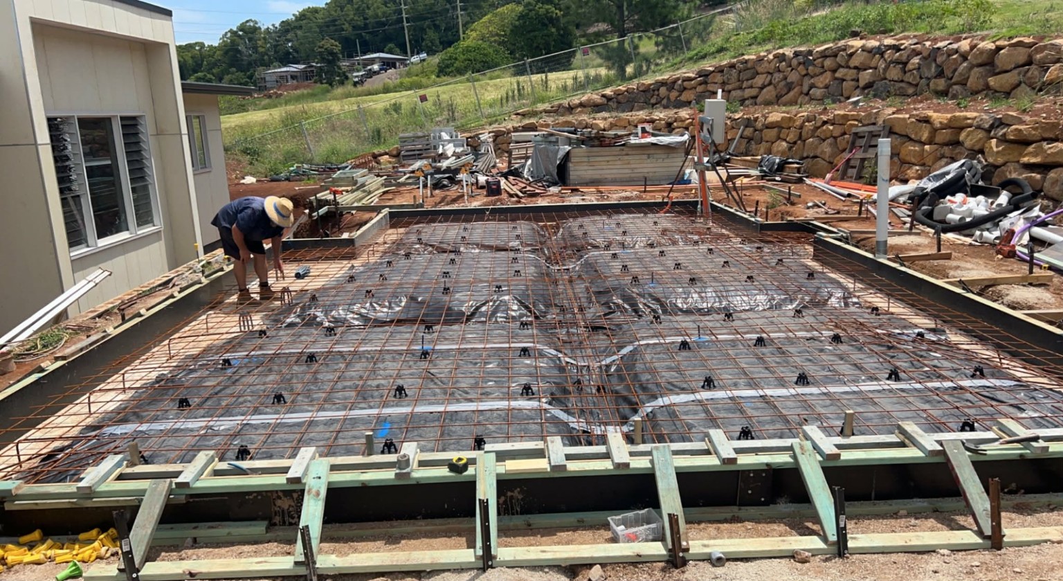Concrete slab preparation and reinforcement on site